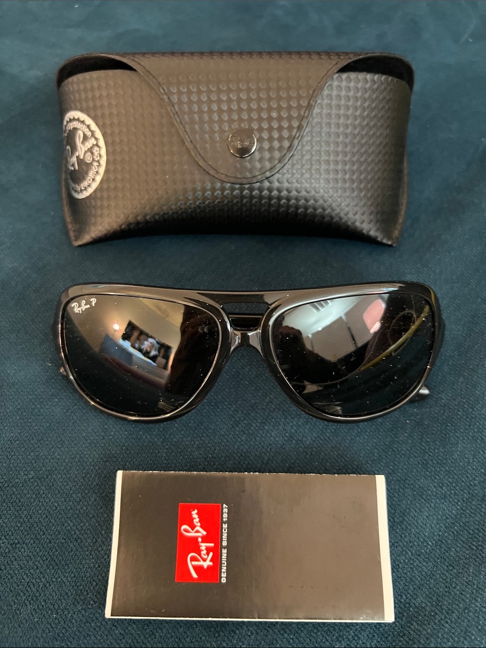 Ray-Ban Black Pilot Wrap Sunglasses